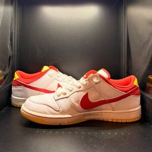 Nike NYX Dunk Low "Ronald McDonald" size 10, excellent condition
